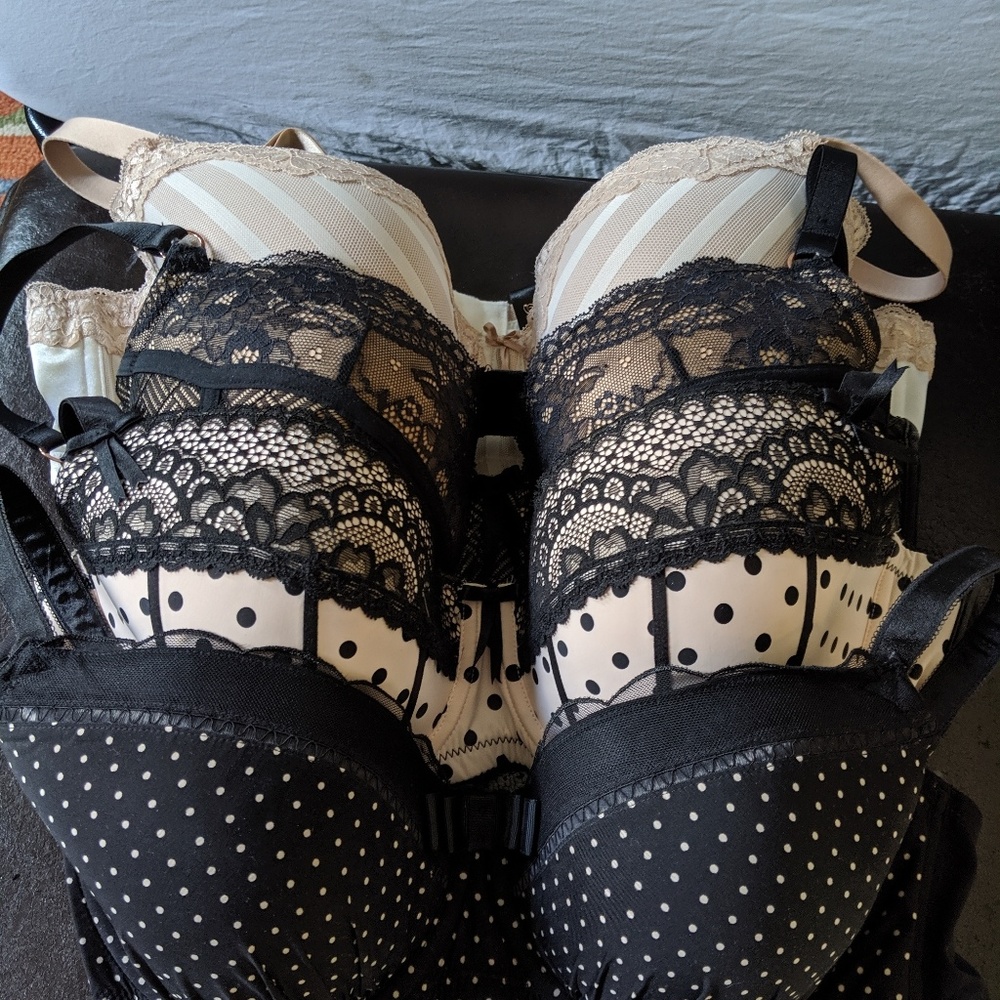City Chic 42C Bras Lot of 4